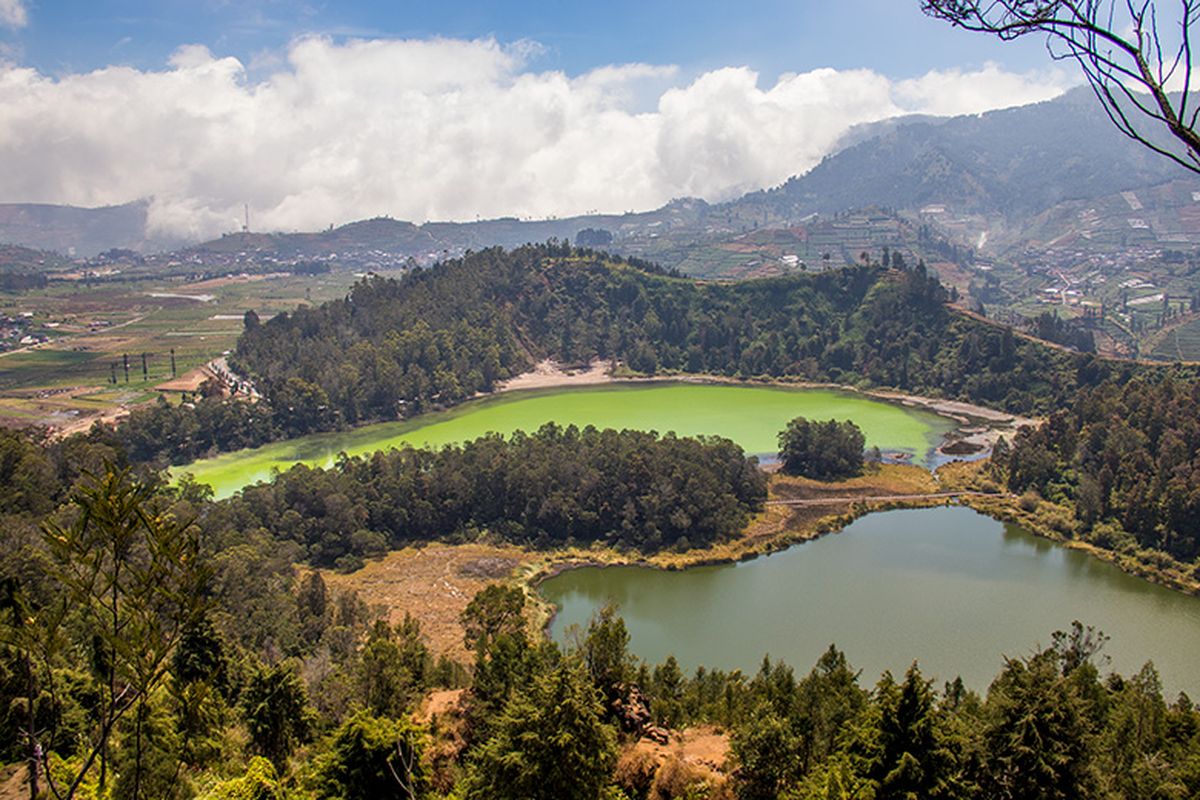 pesona alam batu pandang ratapan angin destinasi wisata di sumatera